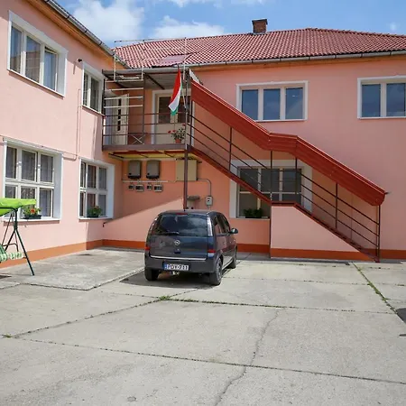 Panzio Bed & Breakfast