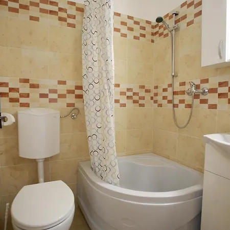 Bed & Breakfast Panzio *